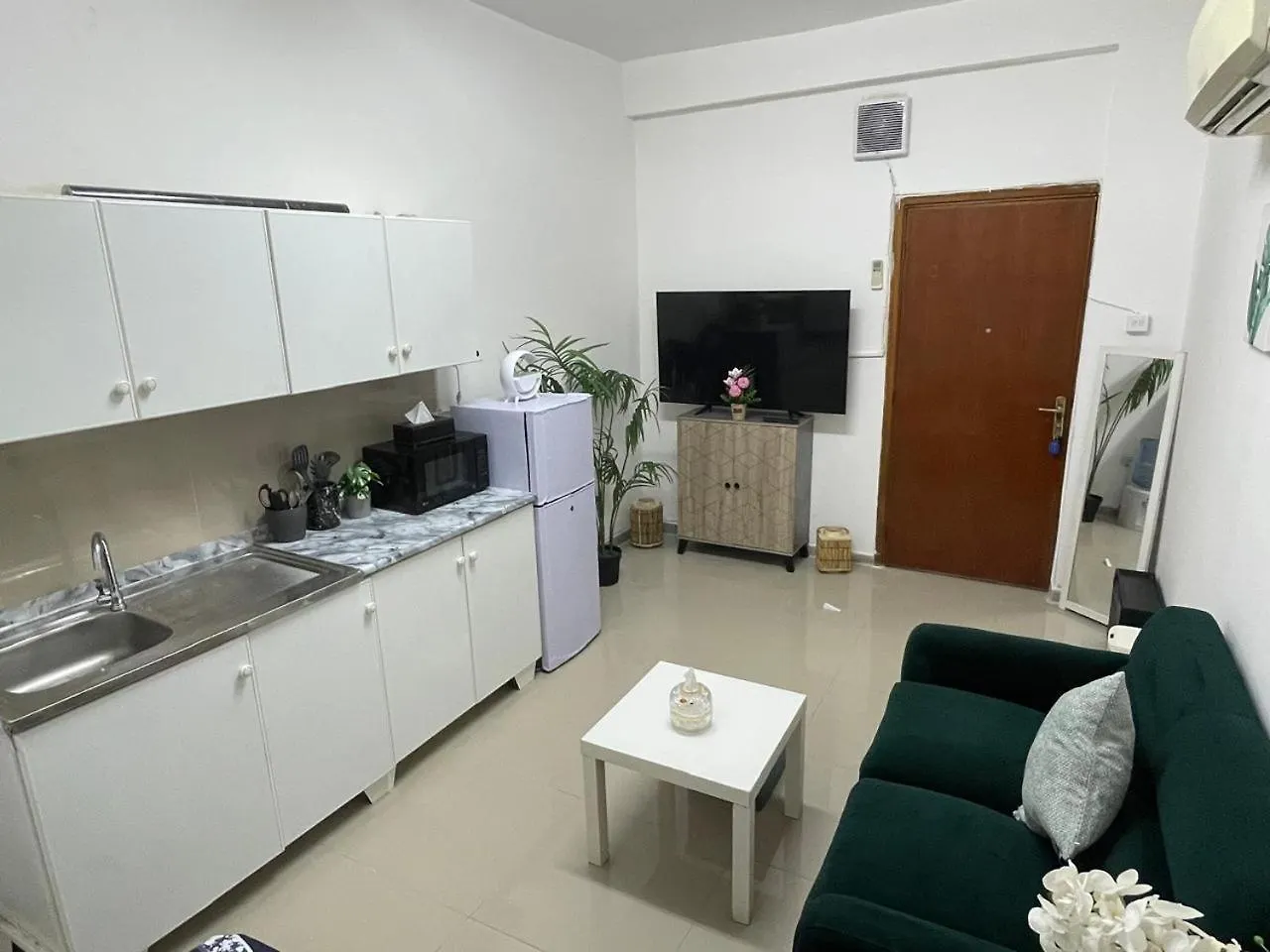 Fully Furnished Studio 阿布扎比 公寓