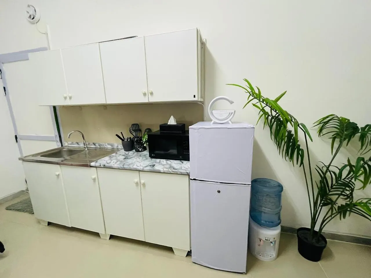 Fully Furnished Studio 阿布扎比 阿拉伯联合酋长国